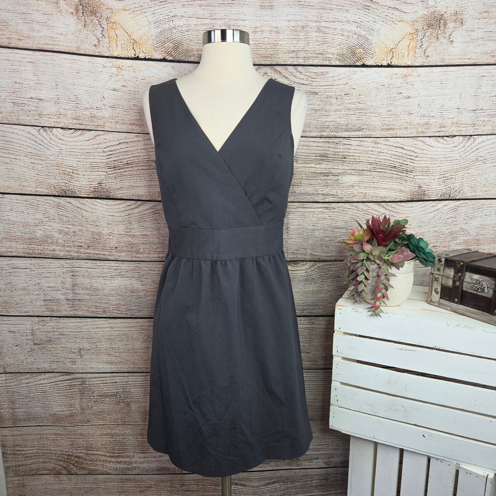 Gap Womens Fit and Flare Dress Charcoal Gray Surplice V-Neck Sleeveless Size 2